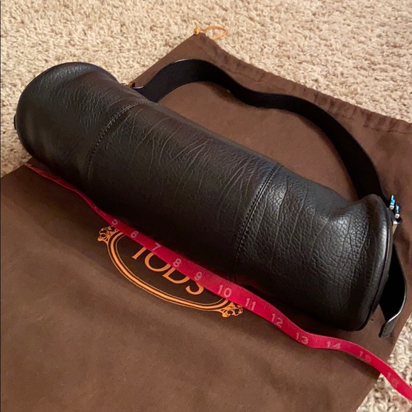 Tod's barrel shoulder bag - Picture 2 of 9
